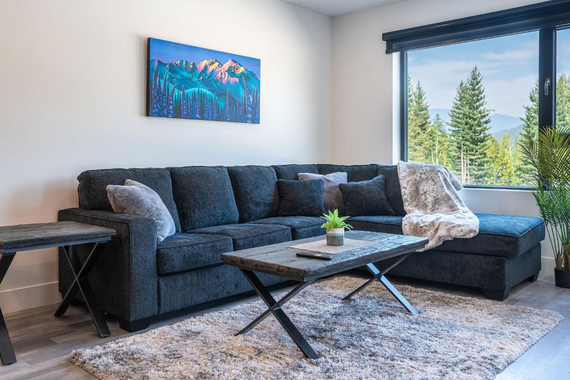 Alpine Haven By Revelstoke Vacations Apartamento Exterior foto
