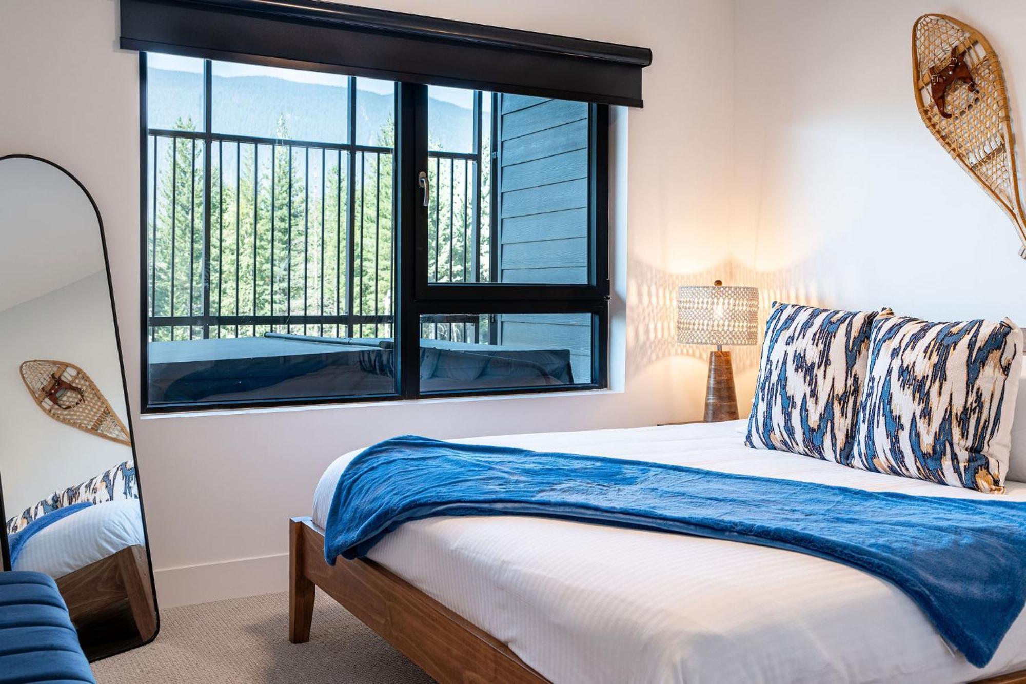 Alpine Haven By Revelstoke Vacations Apartamento Exterior foto